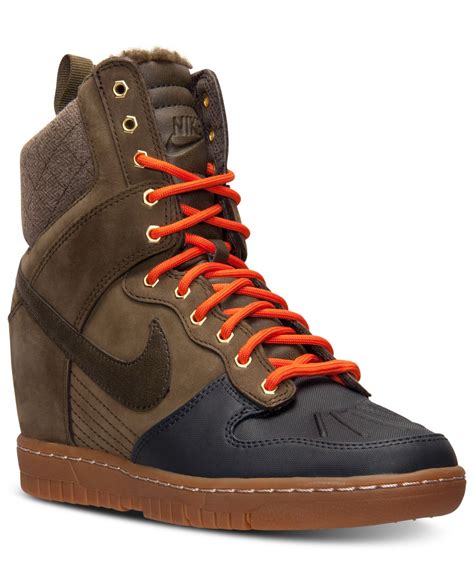 nike dunk sky high grün|nike sky high dunk boots.